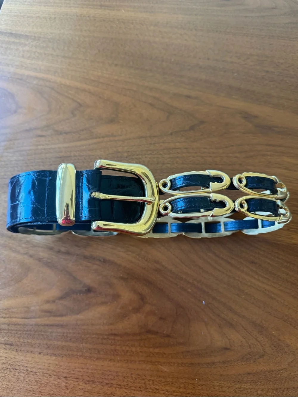 Vintage 90s Avignon Black Croc Embossed Leather Belt with Gold Safety Pin Design